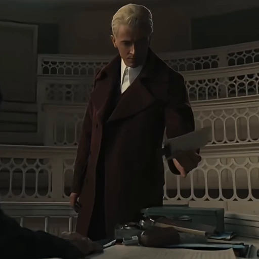 ❄ Стикер «Coriolanus Snow» для Telegram