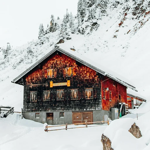 🏠 Стикер «Уютные домики» для Telegram