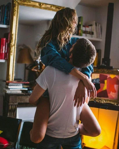 😍 Стикер «Couple Love Romantic» для Telegram