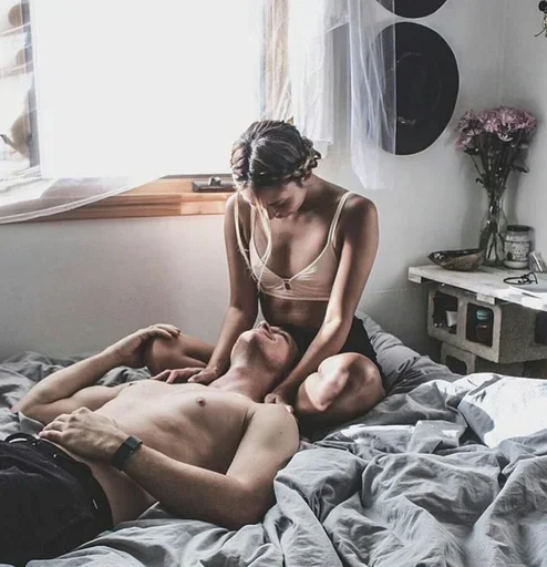💋 Стикер «Couple Love Romantic» для Telegram