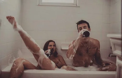 🙈 Стикер «Couple Love Romantic» для Telegram