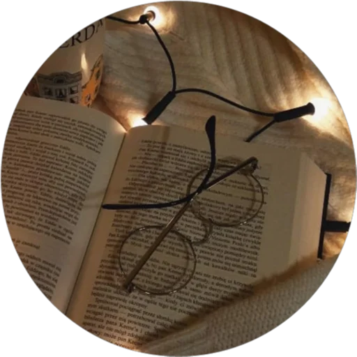💛 Стикер «cozy Matilda» для Telegram