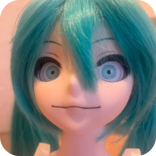 😊 Стикер «Creepy Miku Doll» для Telegram