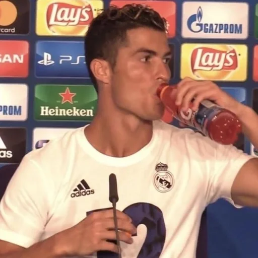 🌟 Стикер «Cristiano Ronaldo» для Telegram
