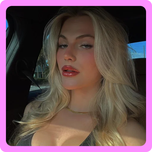 😀 Стикер «CUTE TS GIRL» для Telegram