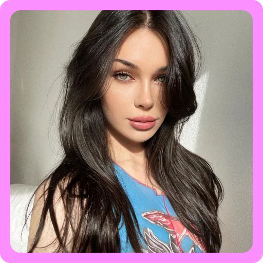 😚 Стикер «CUTE TS GIRL» для Telegram