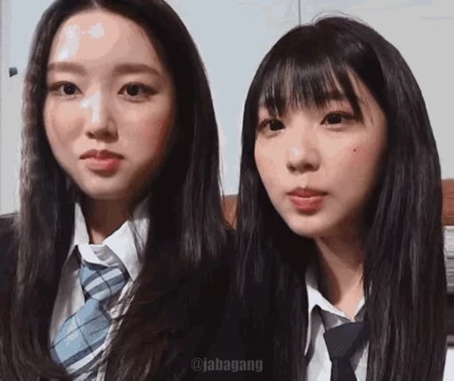 🙂 Стикер «CuteAsian» для Telegram