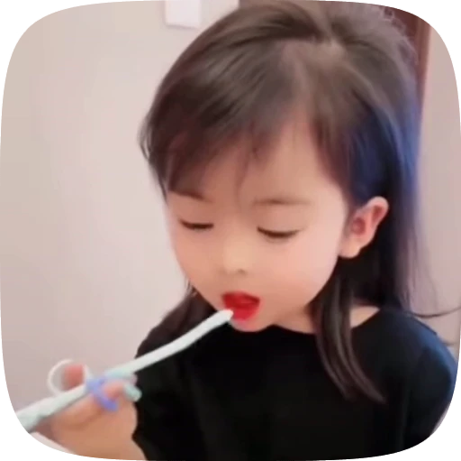🥢 Стикер «Cute Baby» для Telegram