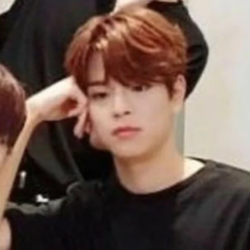 🤔 Стикер «Stray kids ворлд доминейшн» для Telegram