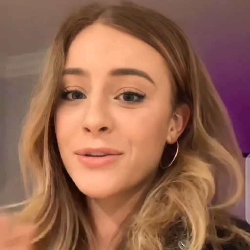 🍟 Стикер «DAISY KEECH» для Telegram