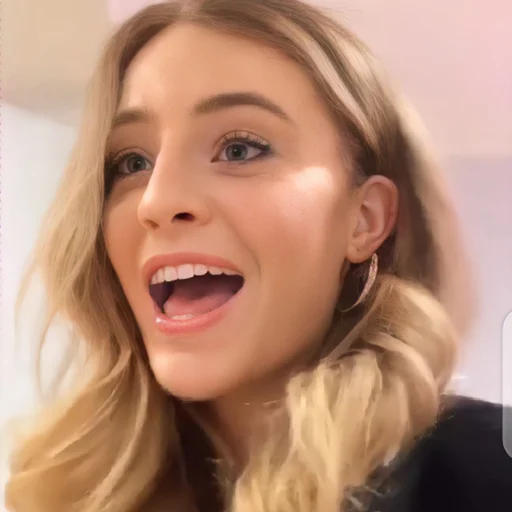 🍟 Стикер «DAISY KEECH» для Telegram