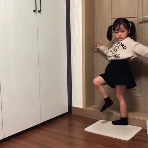 💃 Стикер «Dancing Videostickers» для Telegram