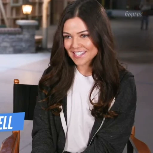 🌟 Стикер «Danielle Campbell» для Telegram