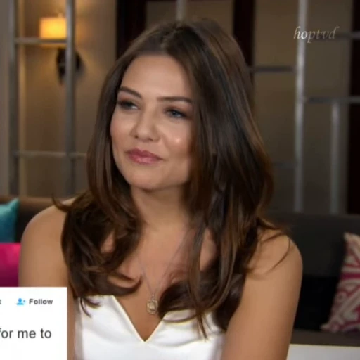 🌟 Стикер «Danielle Campbell» для Telegram