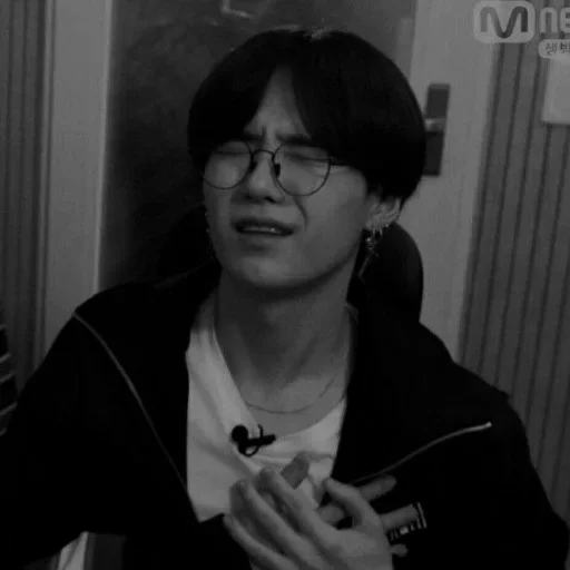 👾 Стикер «dark/black min yoongi. ^ ^» для Telegram