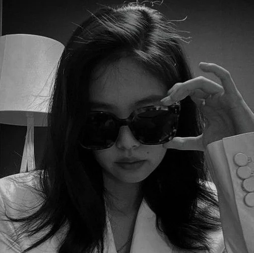 ⚖ Стикер «jennie 3» для Telegram