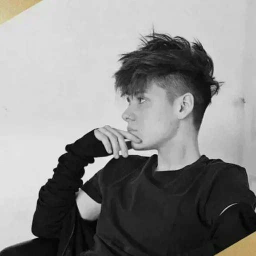 😐 Стикер «DARLING» для Telegram