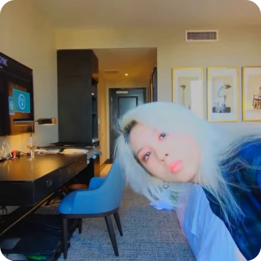 🫧 Стикер «Jiwoo» для Telegram