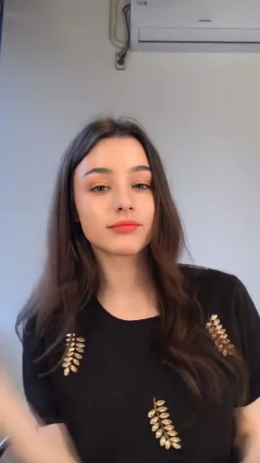 🦋 Стикер «Dasha» для Telegram