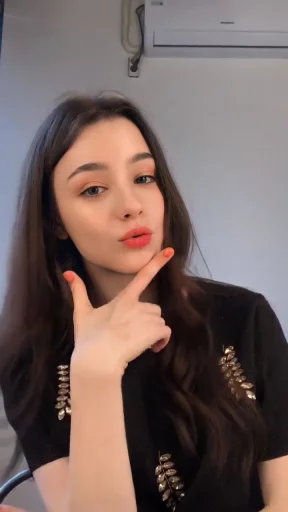 🦋 Стикер «Dasha» для Telegram