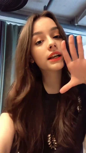 🦋 Стикер «Dasha» для Telegram