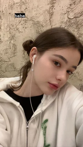 🦋 Стикер «Dasha» для Telegram