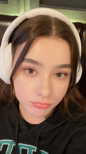 🦋 Стикер «Dasha» для Telegram