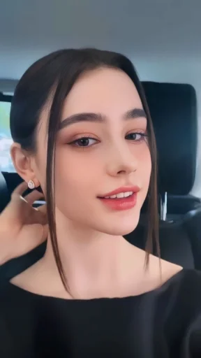 🦋 Стикер «Dasha» для Telegram
