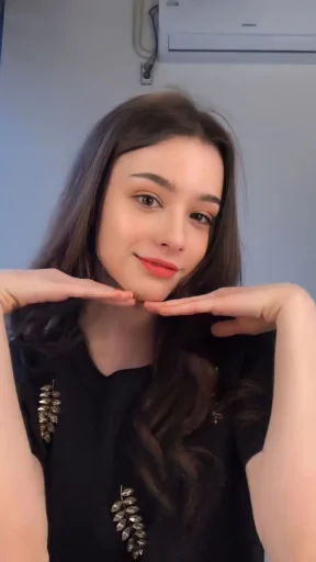 🦋 Стикер «Dasha» для Telegram