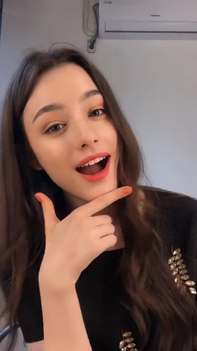 🦋 Стикер «Dasha» для Telegram