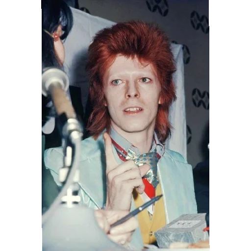 😀 Стикер «David Bowie» для Telegram