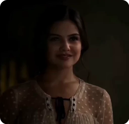🎄 Стикер «Freya Mikaelson» для Telegram