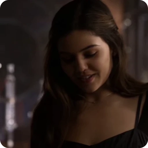 🎄 Стикер «Freya Mikaelson» для Telegram