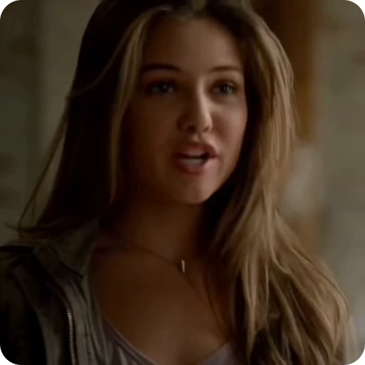 🎄 Стикер «Freya Mikaelson» для Telegram