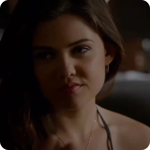 🎄 Стикер «Freya Mikaelson» для Telegram