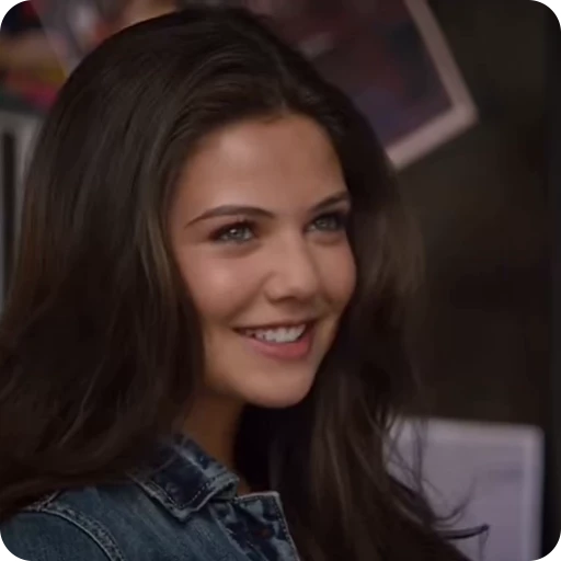 🎄 Стикер «Freya Mikaelson» для Telegram