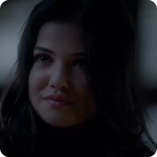 🎄 Стикер «Freya Mikaelson» для Telegram