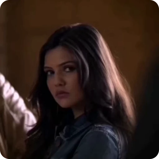 🎄 Стикер «Freya Mikaelson» для Telegram