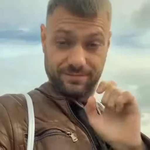 🕵️‍♂️ Стикер «DEAF PART IV» для Telegram