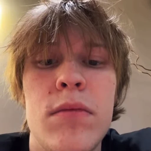 🤨 Стикер «дипинс» для Telegram
