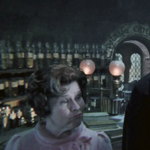 🧠 Стикер «Dolores Umbridge» для Telegram