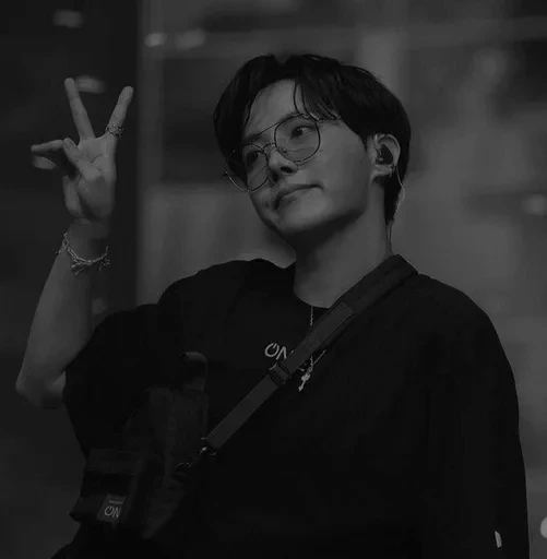 🌟 Стикер «J Hope» для Telegram