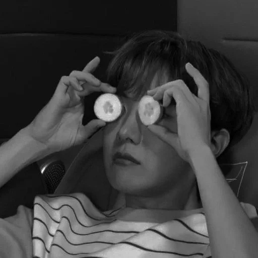 👀 Стикер «J Hope» для Telegram