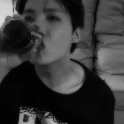 🍺 Стикер «J Hope» для Telegram