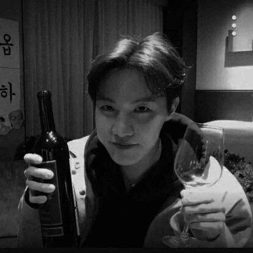 🍺 Стикер «J Hope» для Telegram