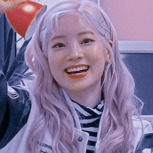 🦑 Стикер «twice dahyun» для Telegram