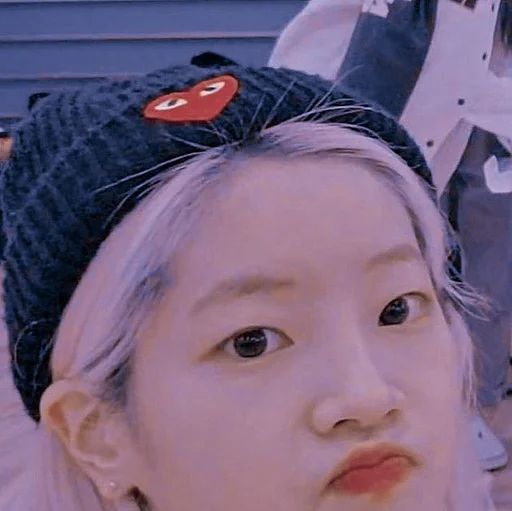 🦑 Стикер «twice dahyun» для Telegram