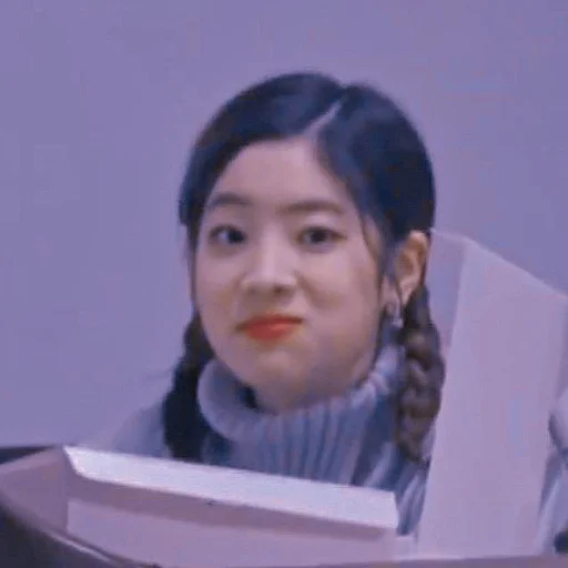 🦑 Стикер «twice dahyun» для Telegram