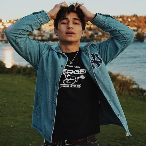💜 Стикер «cute boys» для Telegram