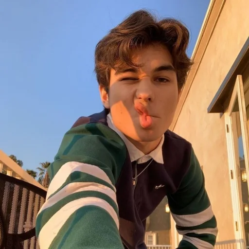 💜 Стикер «cute boys» для Telegram